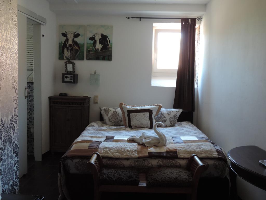 Hotel Berneau Pokoj fotografie