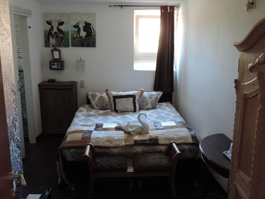 Hotel Berneau Pokoj fotografie